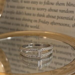 super cute & simple silver ring